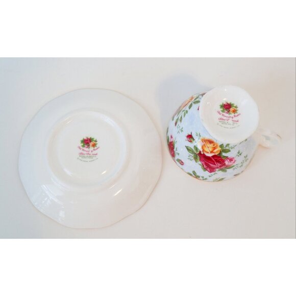 Royal Albert Teacup and Saucer Old Country Roses Blue Damask Vintage Tea Cup - Picture 5 of 5